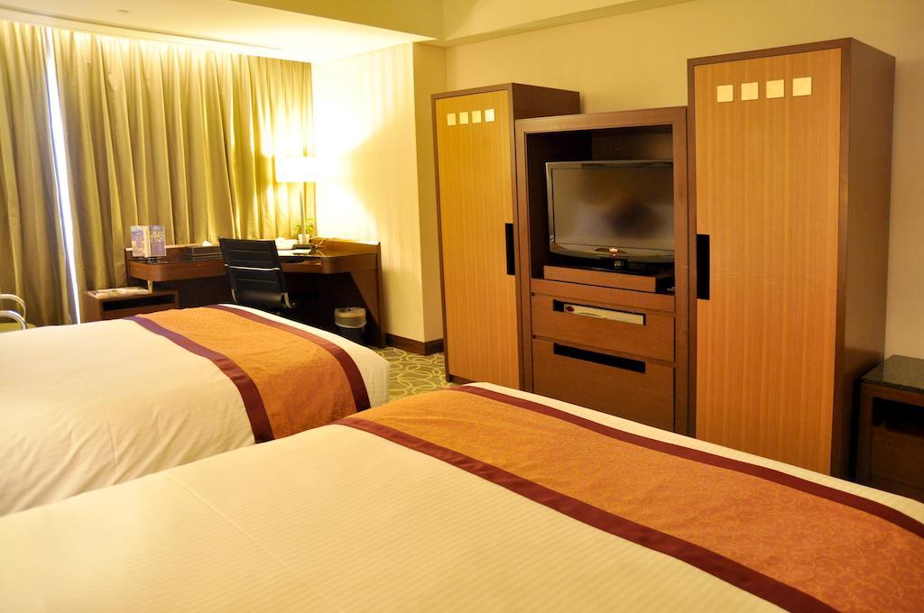 Evergreen Plaza Hotel - Tajnan Szoba fotó Deluxe room