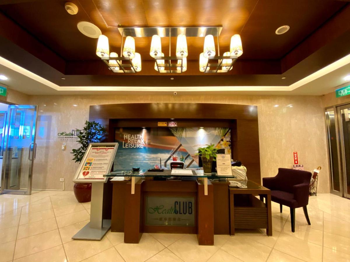 Evergreen Plaza Hotel - Tajnan Kültér fotó Reception desk at the club